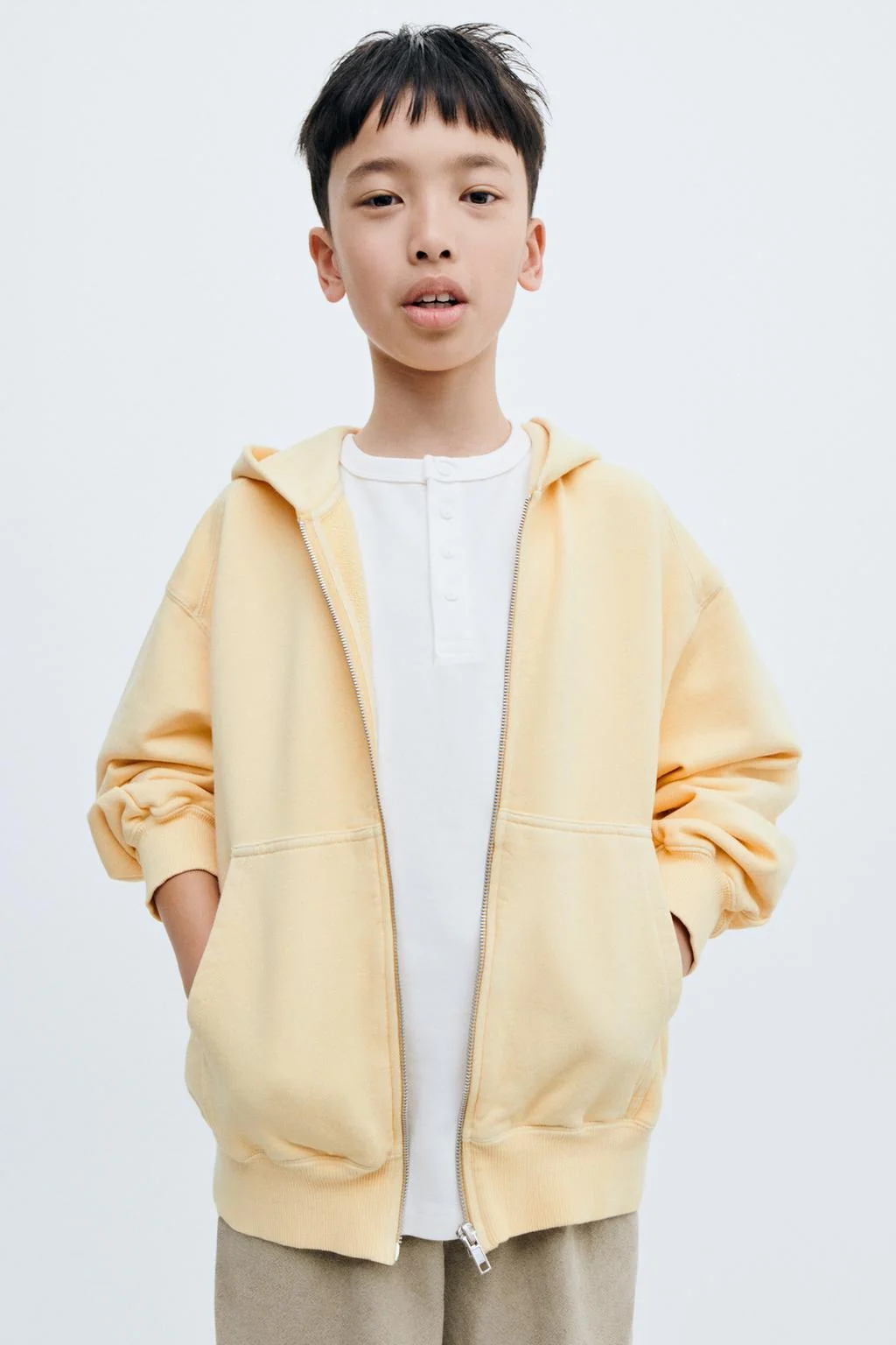 Сториз - худи свободного кроя средней плотности на молнии