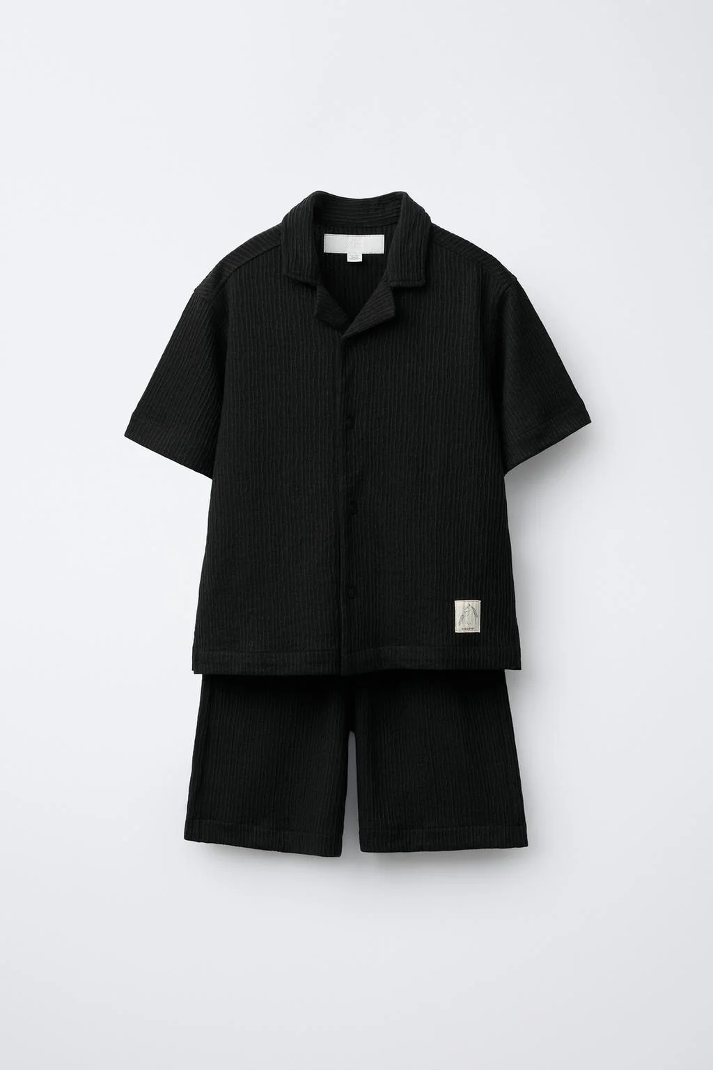 Набор: рубашка для боулинга и текстурированные шорты-бермуды с ярлыком — Комплекты