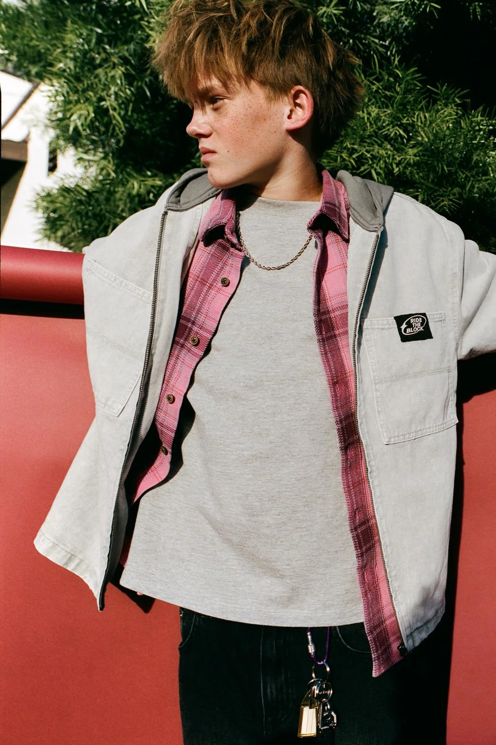 Верхняя рубашка с флисовым худи и эффектом кислотной стирки