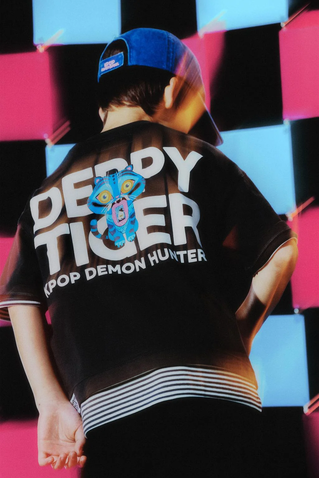 Футболка KPOP DEMON HUNTERS™ NETFLIX © — Персонажи
