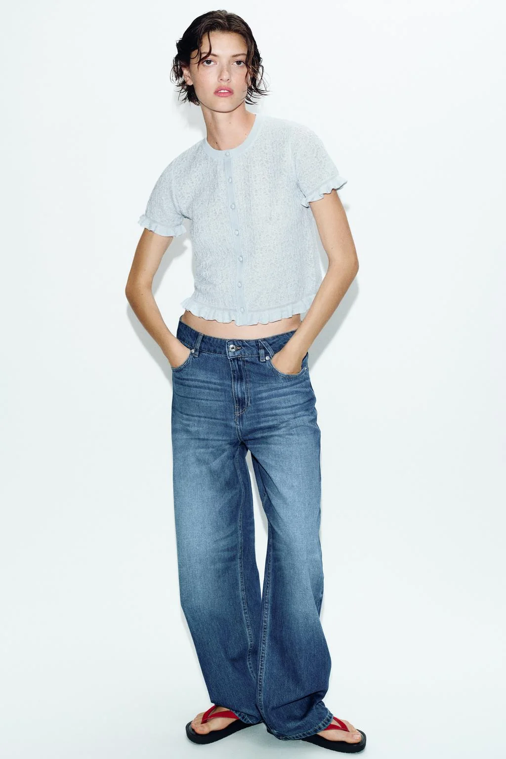 Трикотажный кардиган с текстурой и оборками