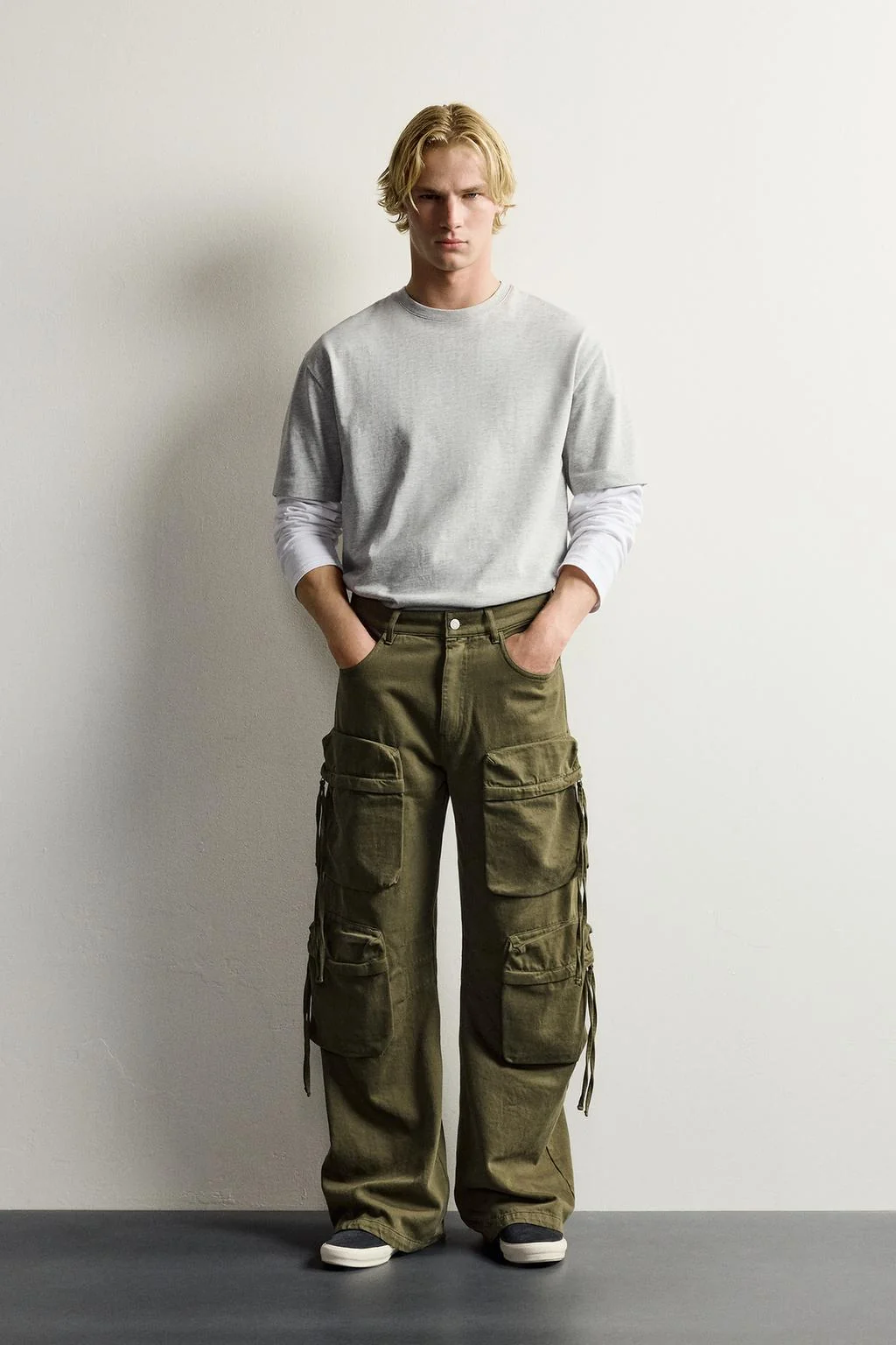 Брюки relaxed fit cargo