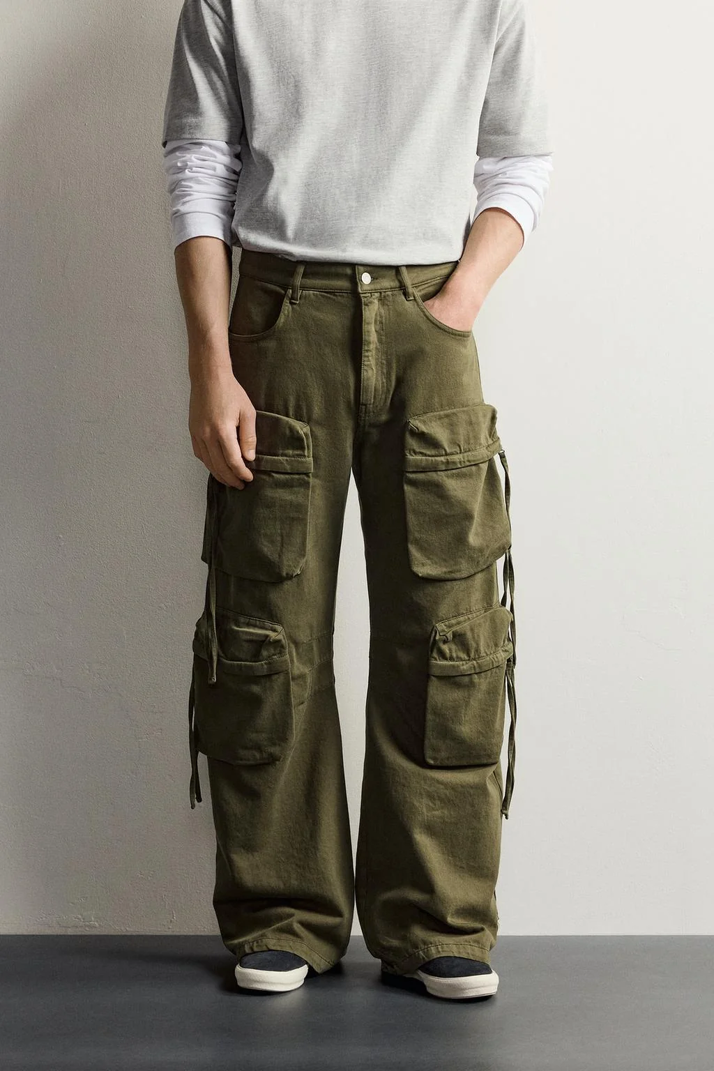 Брюки relaxed fit cargo