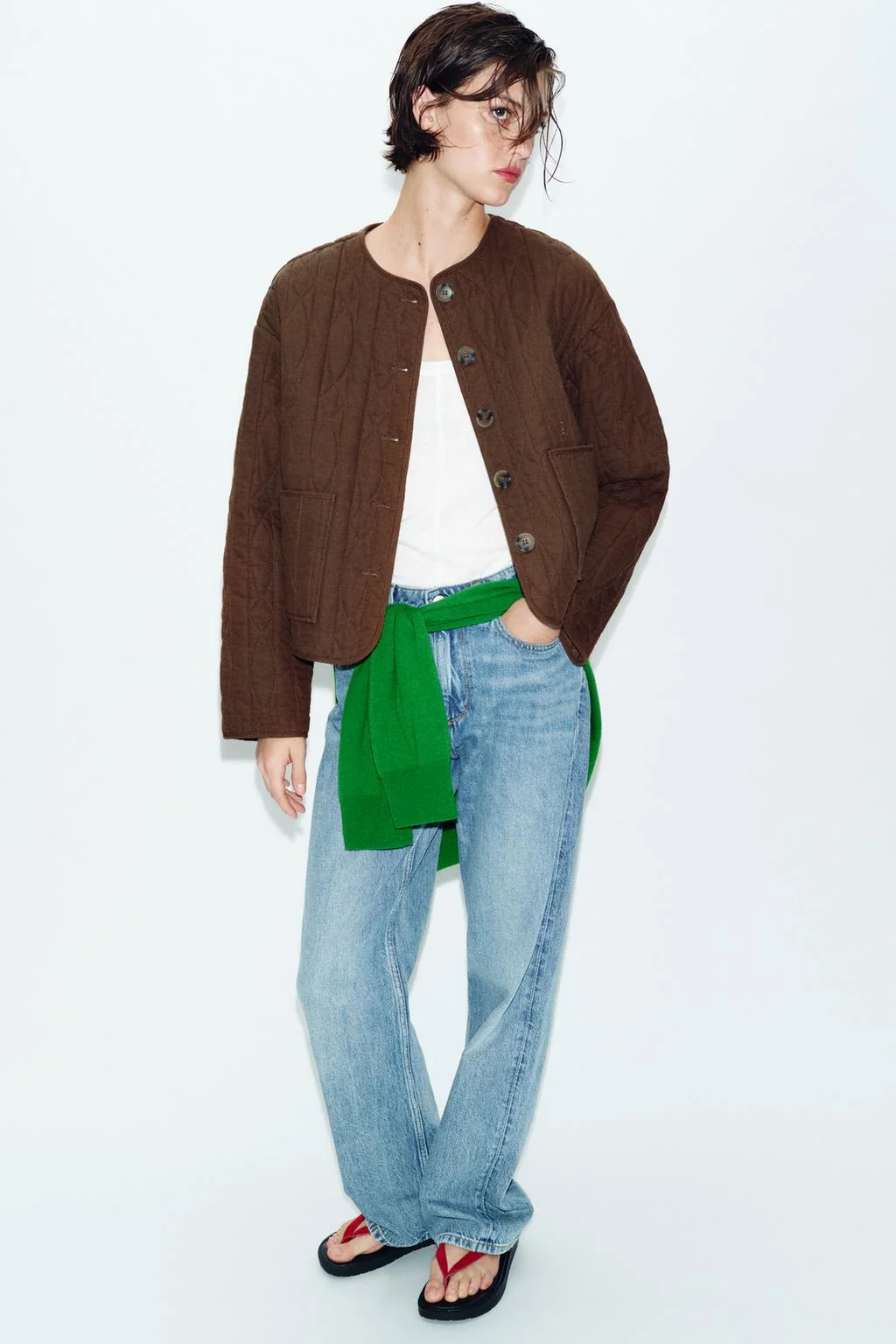 Пуховик из льняной смеси в деревенском стиле