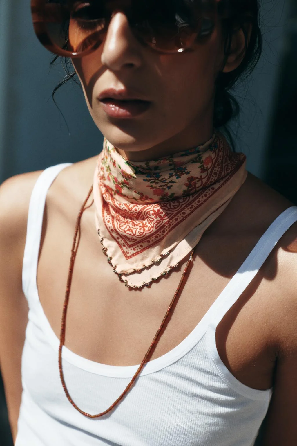 Шёлковый шарф с бисерным цветочным принтом