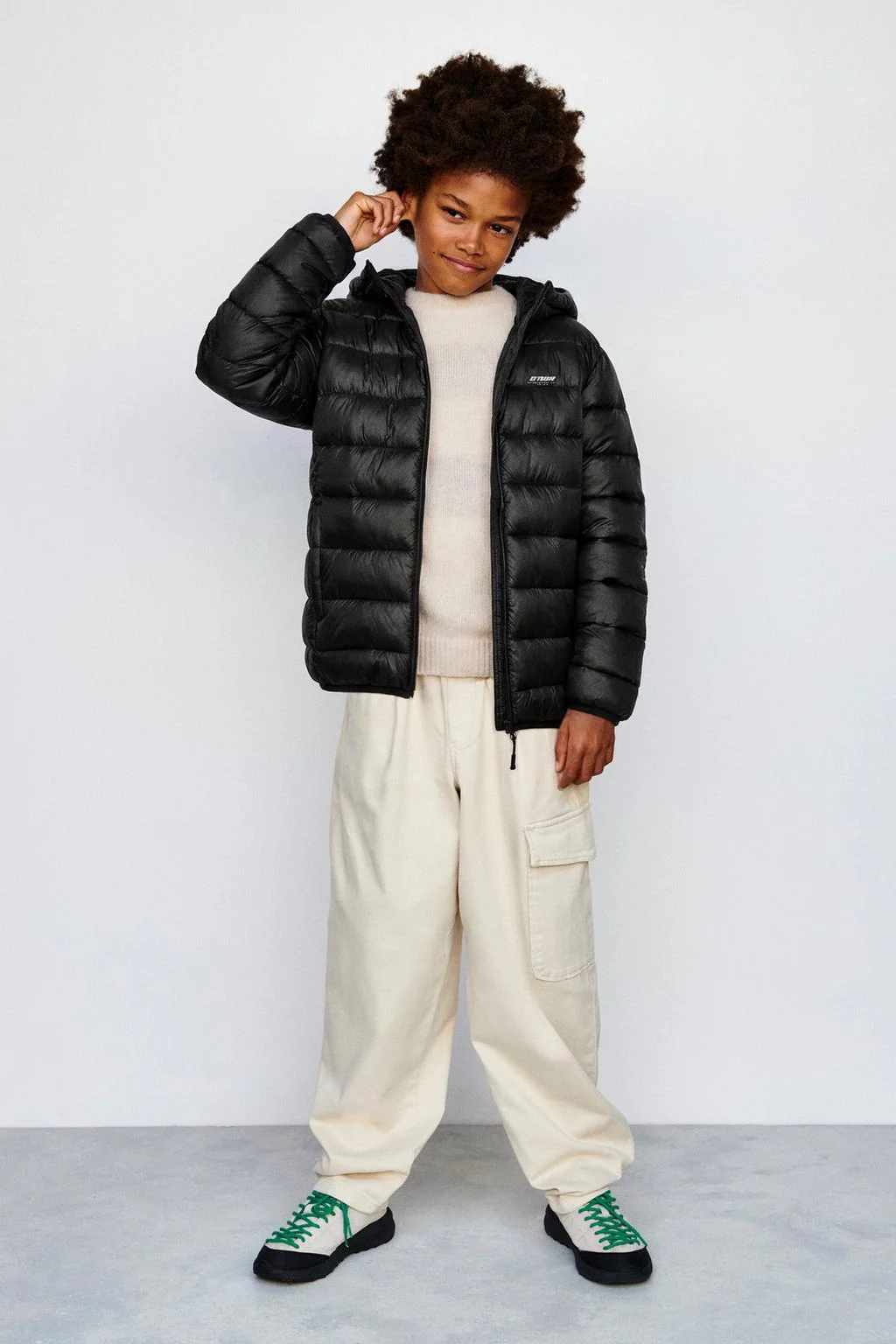 Ультралёгкая куртка с текстовой деталью — 6-14 ЛЕТ | МАЛЬЧИК