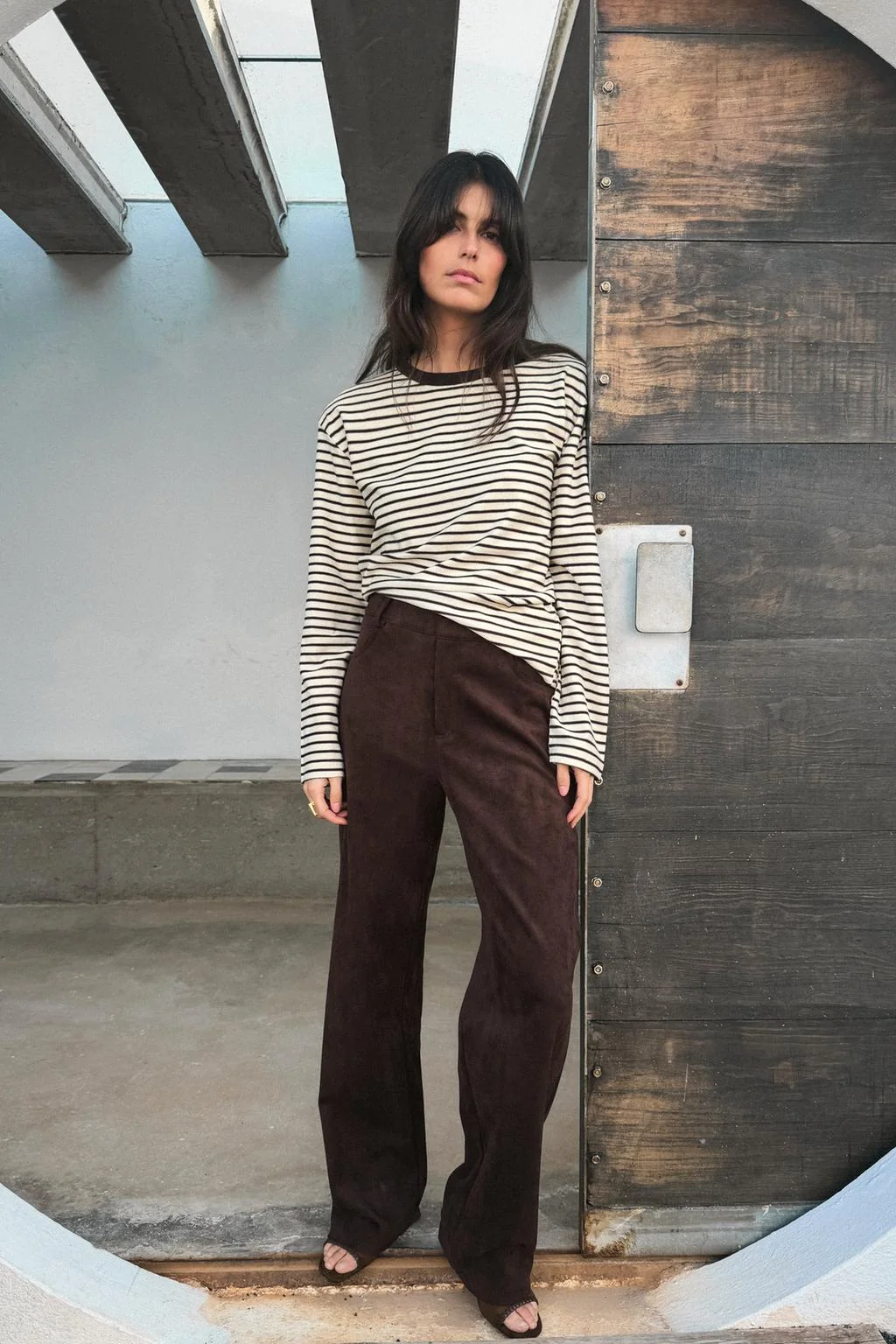 Брюки из искусственной замши