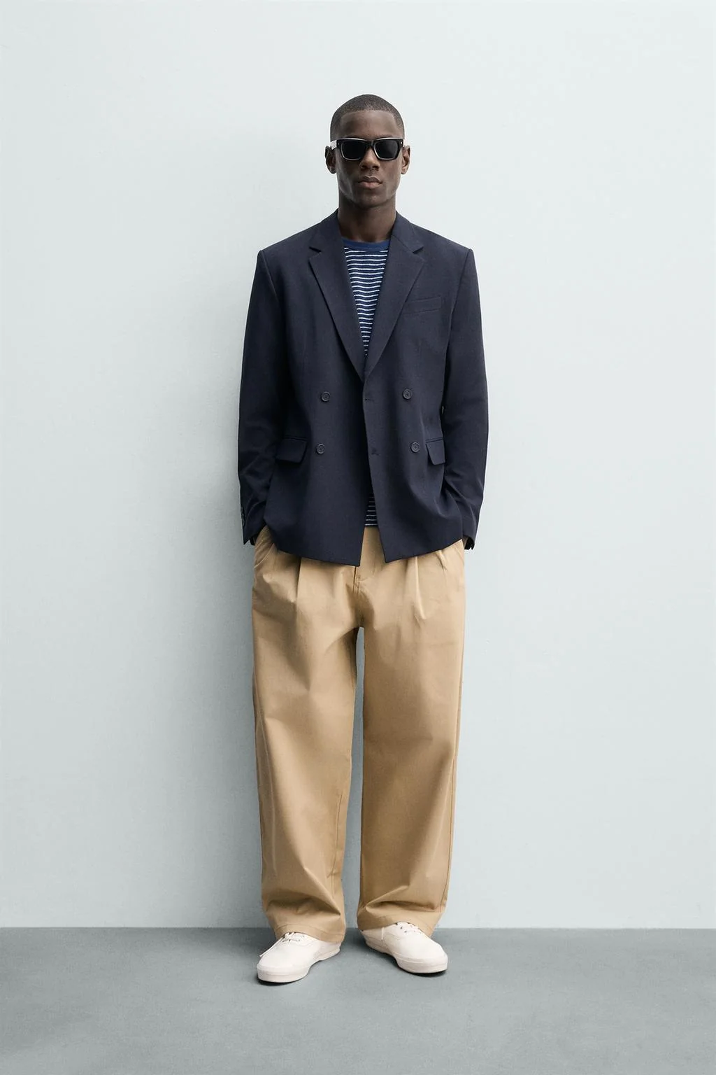 Пиджак прямого кроя с двумя рядами пуговиц — Мероприятия