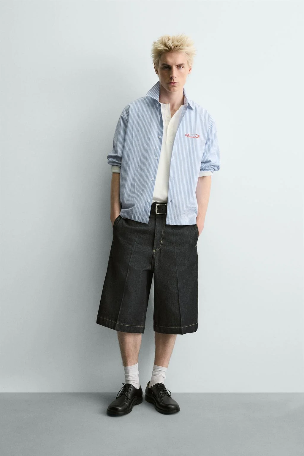 Рубашка в полоску с принтом слогана