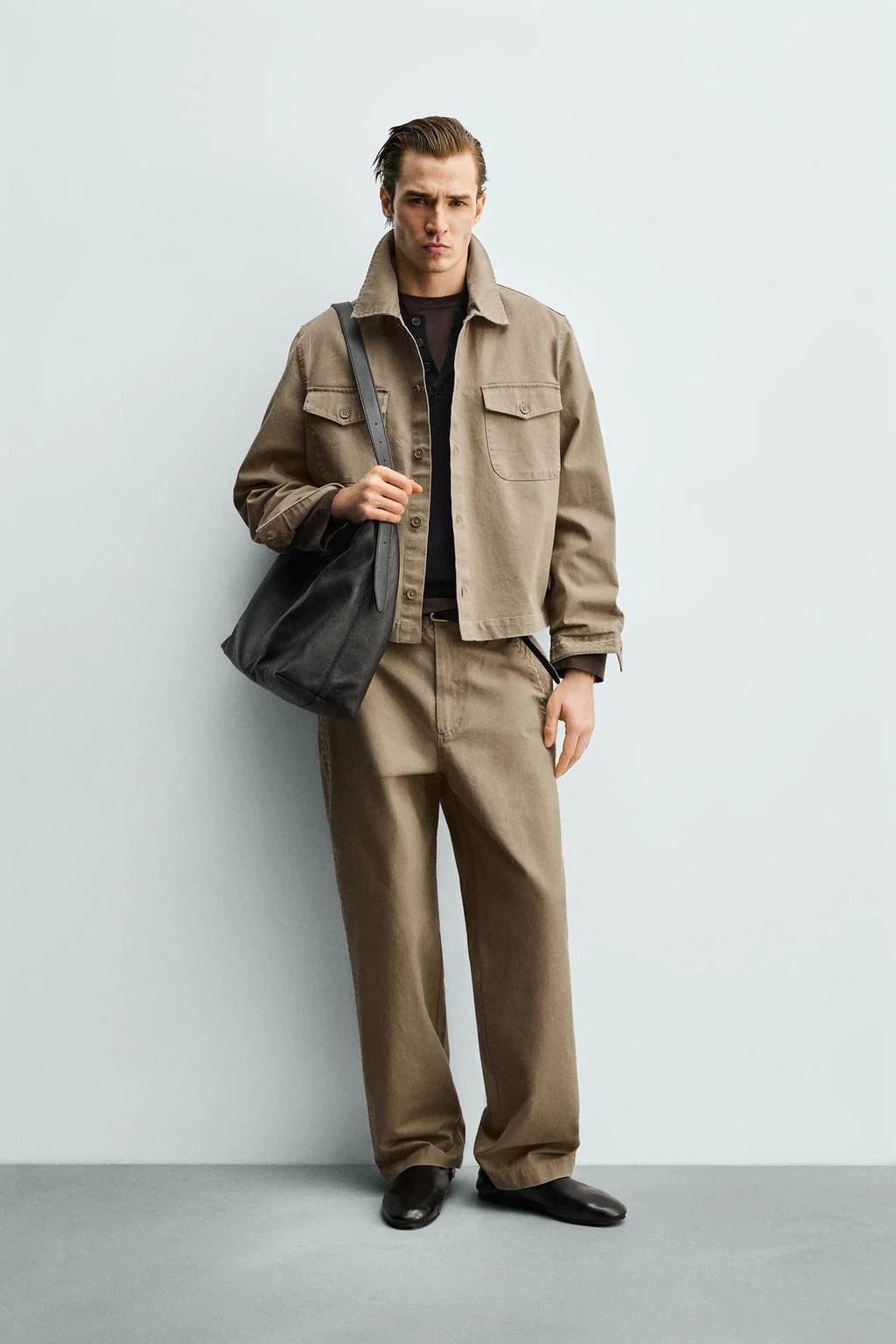 Прямые брюки с вышивкой