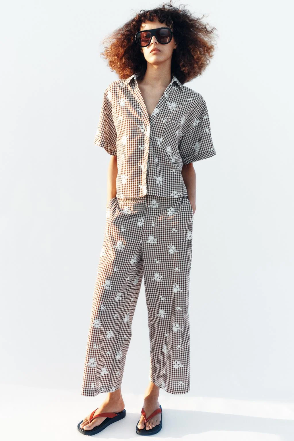 Набор кюлот с вышивкой в клетку