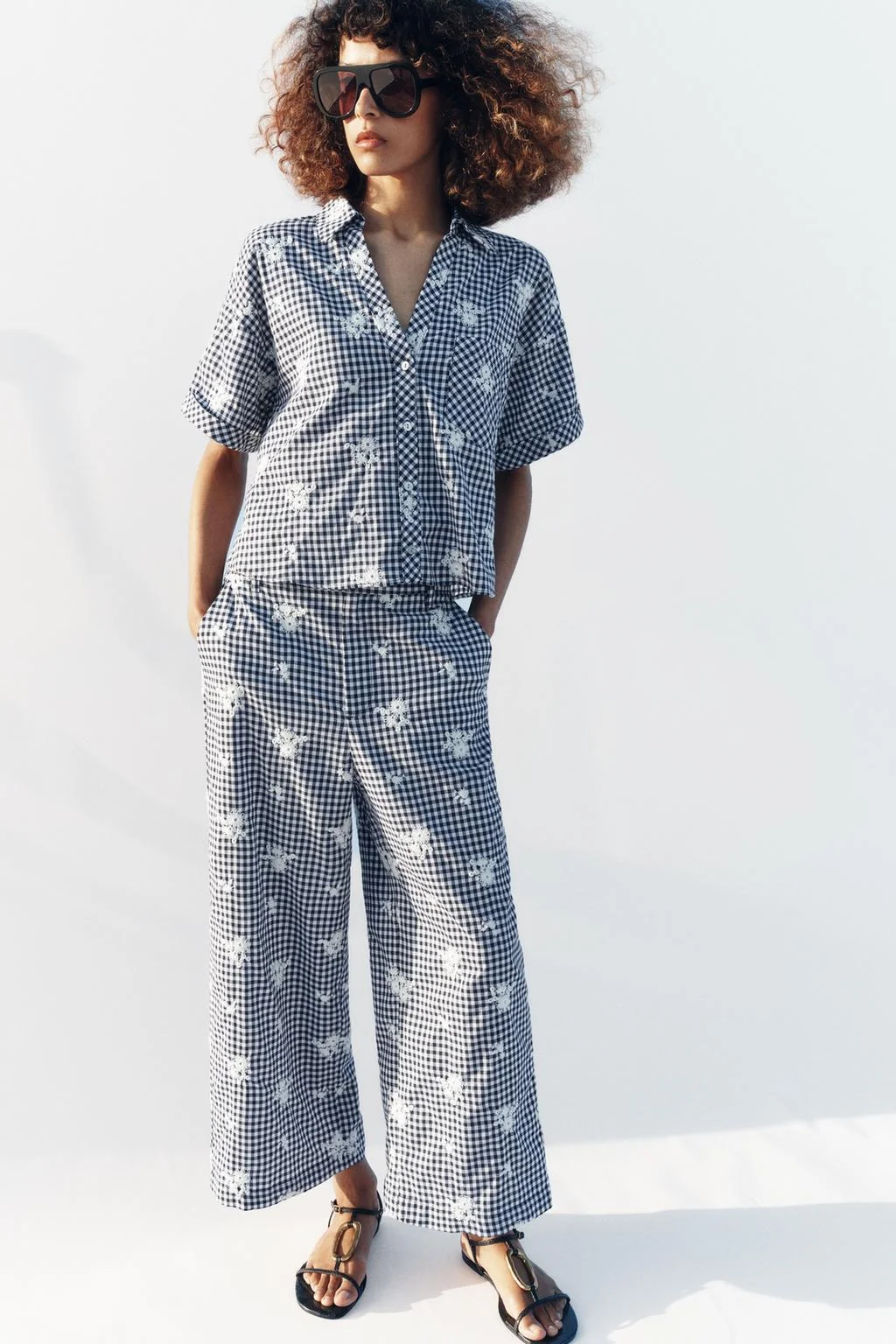 Набор кюлот с вышивкой в клетку