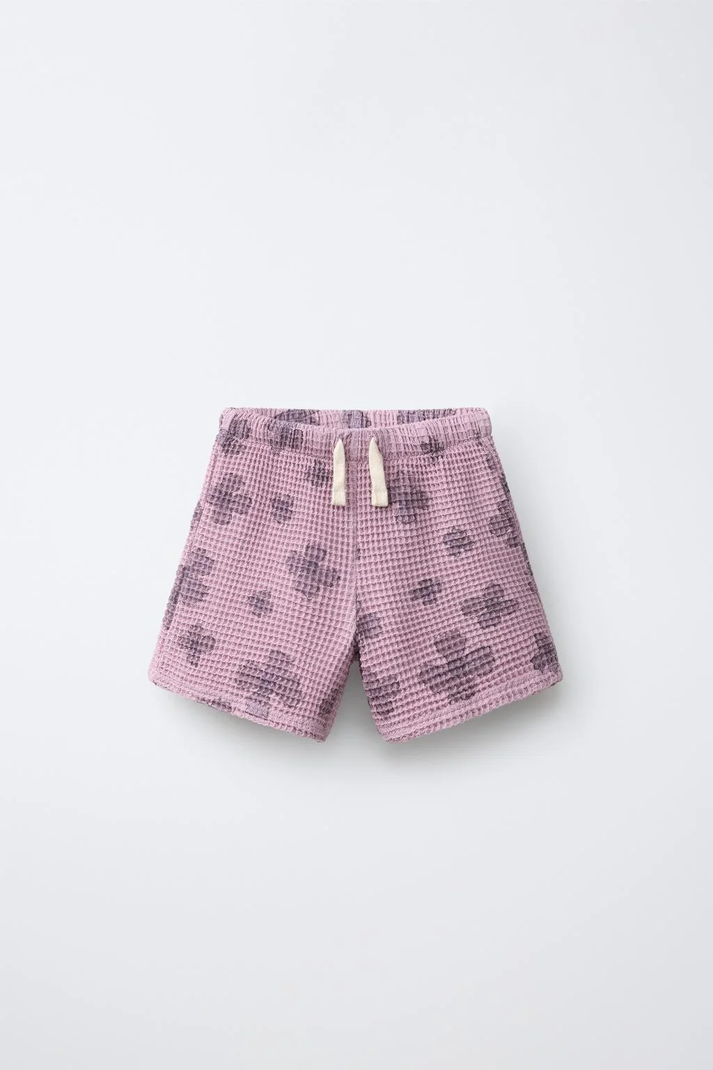 БЕРМУДЫ С ЦВЕТОЧНЫМ РИСУНКОМ В СТИЛЕ ВАФЛИ — Детское