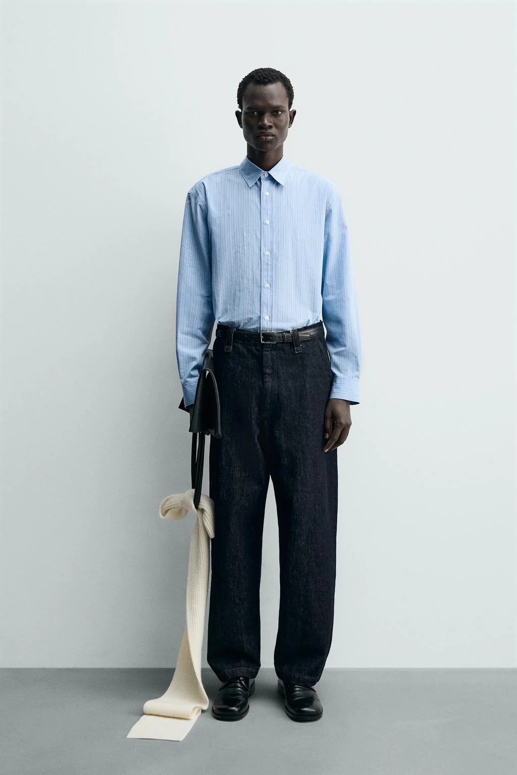 Рубашка в полоску свободного кроя