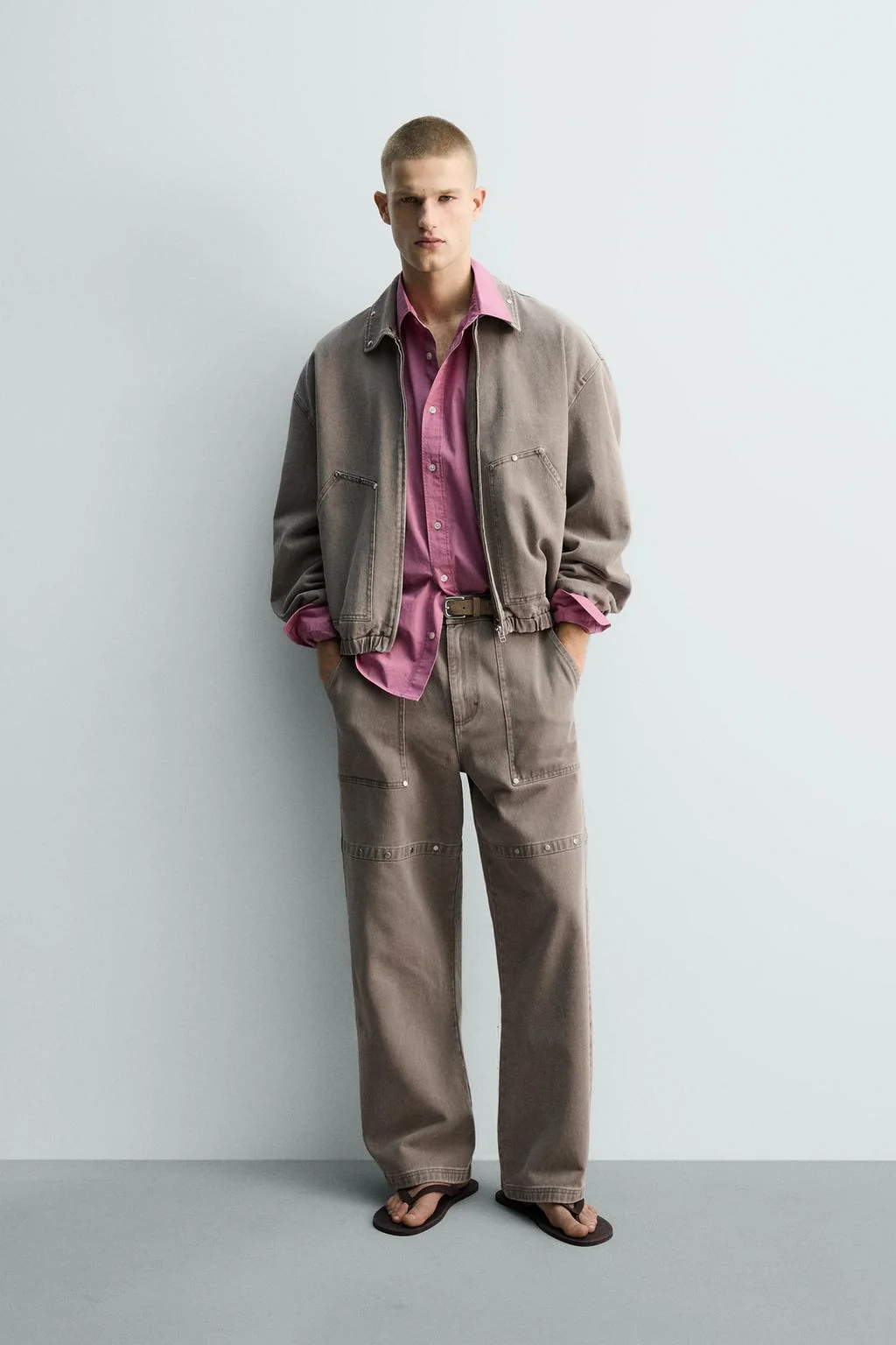 Куртка свободного кроя с заклёпками