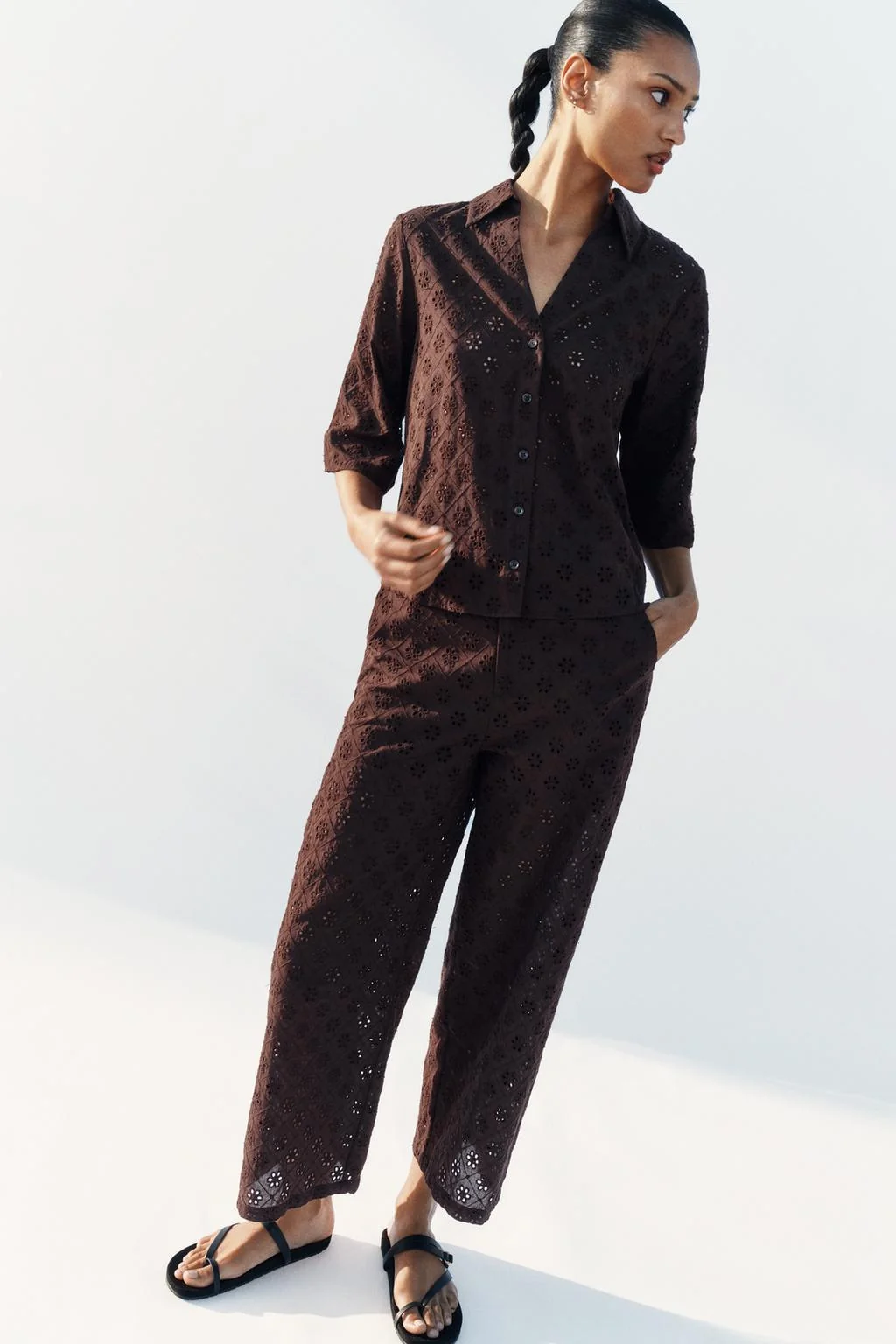 Рубашка с вышивкой