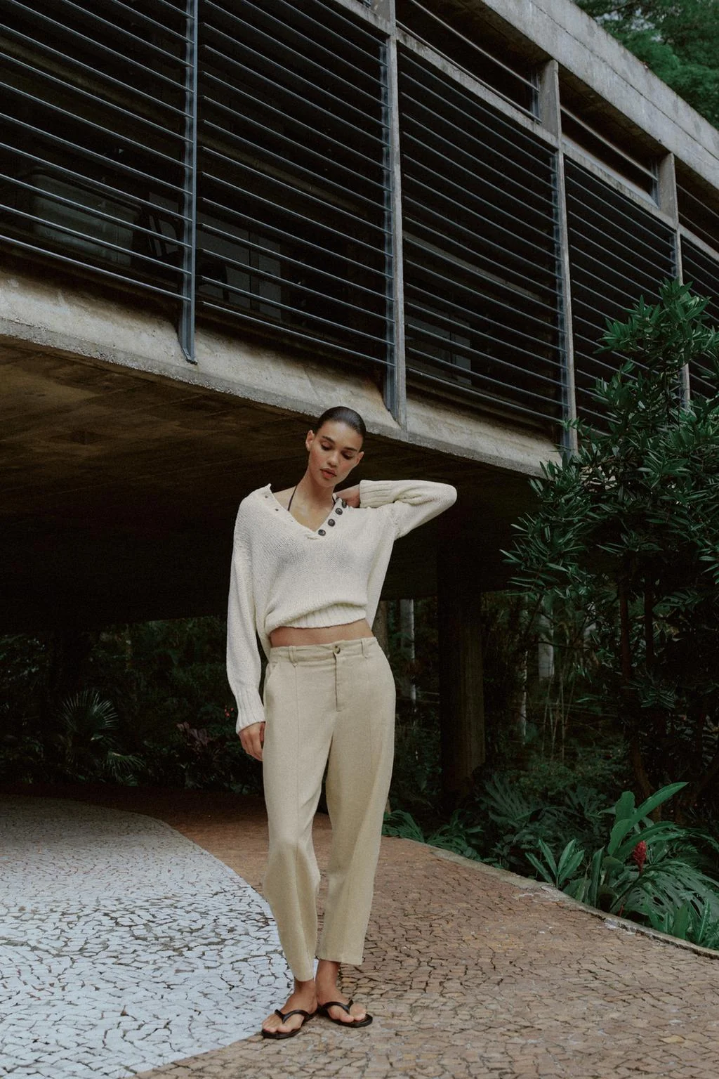 ЛЬНЯНАЯ СМЕСЬ ШТАНЫ КАРОТ С УЗКИМИ НИЖНИМИ КРАЯМИ