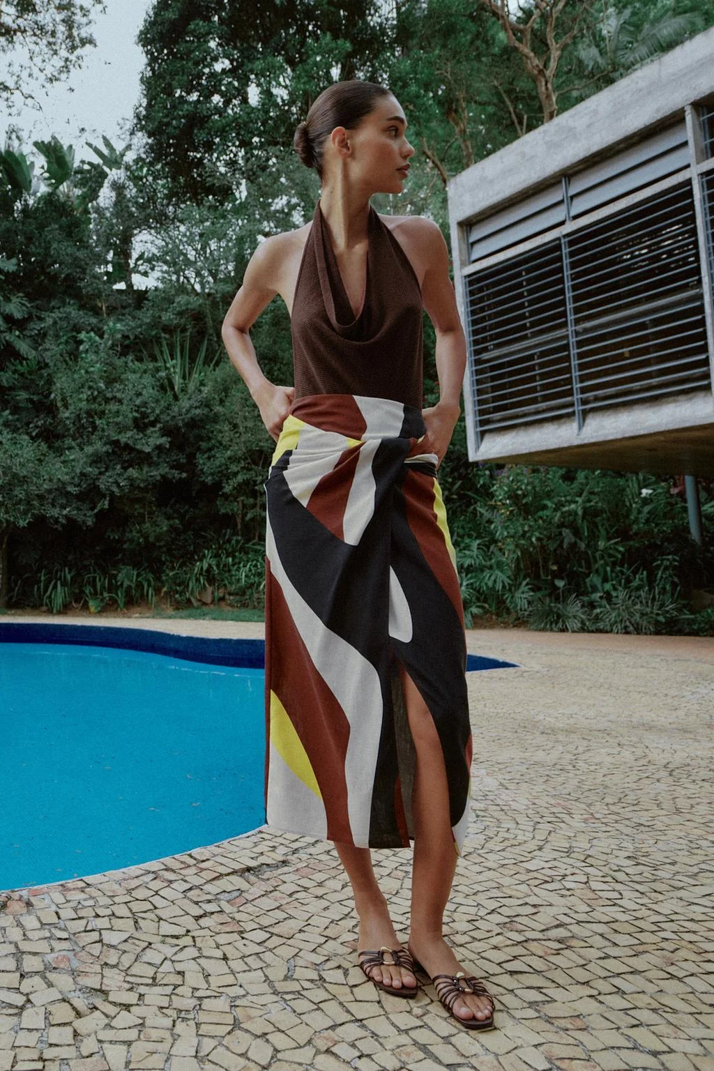 ПЕЧАТНАЯ ЗАВИВКА СРЕДНЕЙ ДЛИНЫ