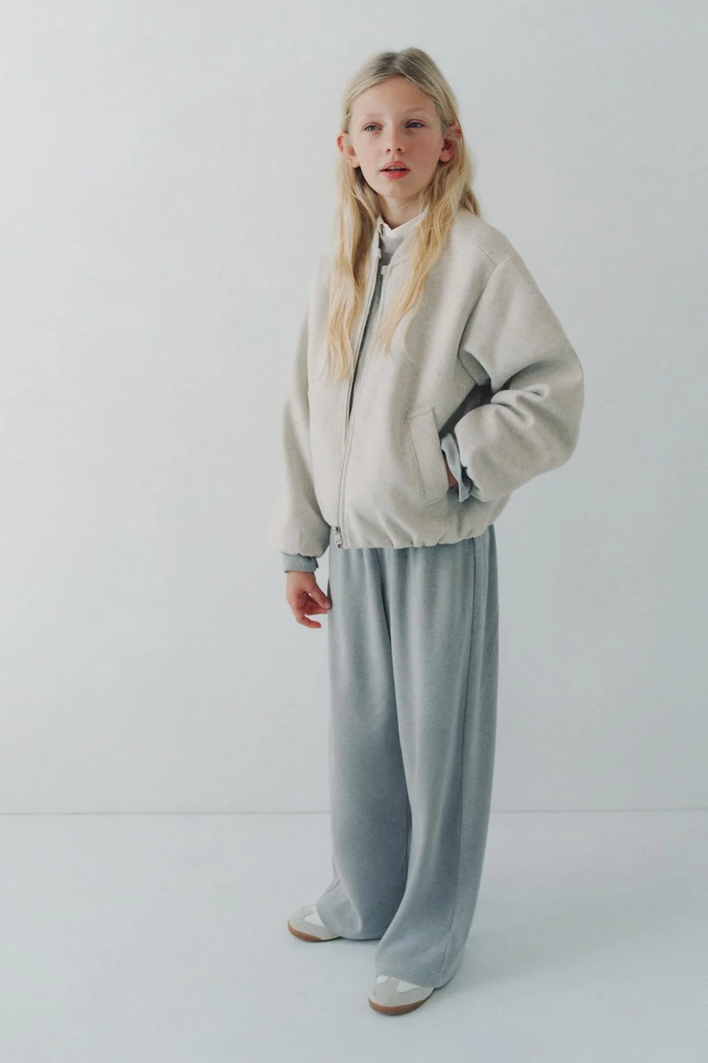 Мягкие брюки с широкими штанинами — Леггинсы и спортивные штаны