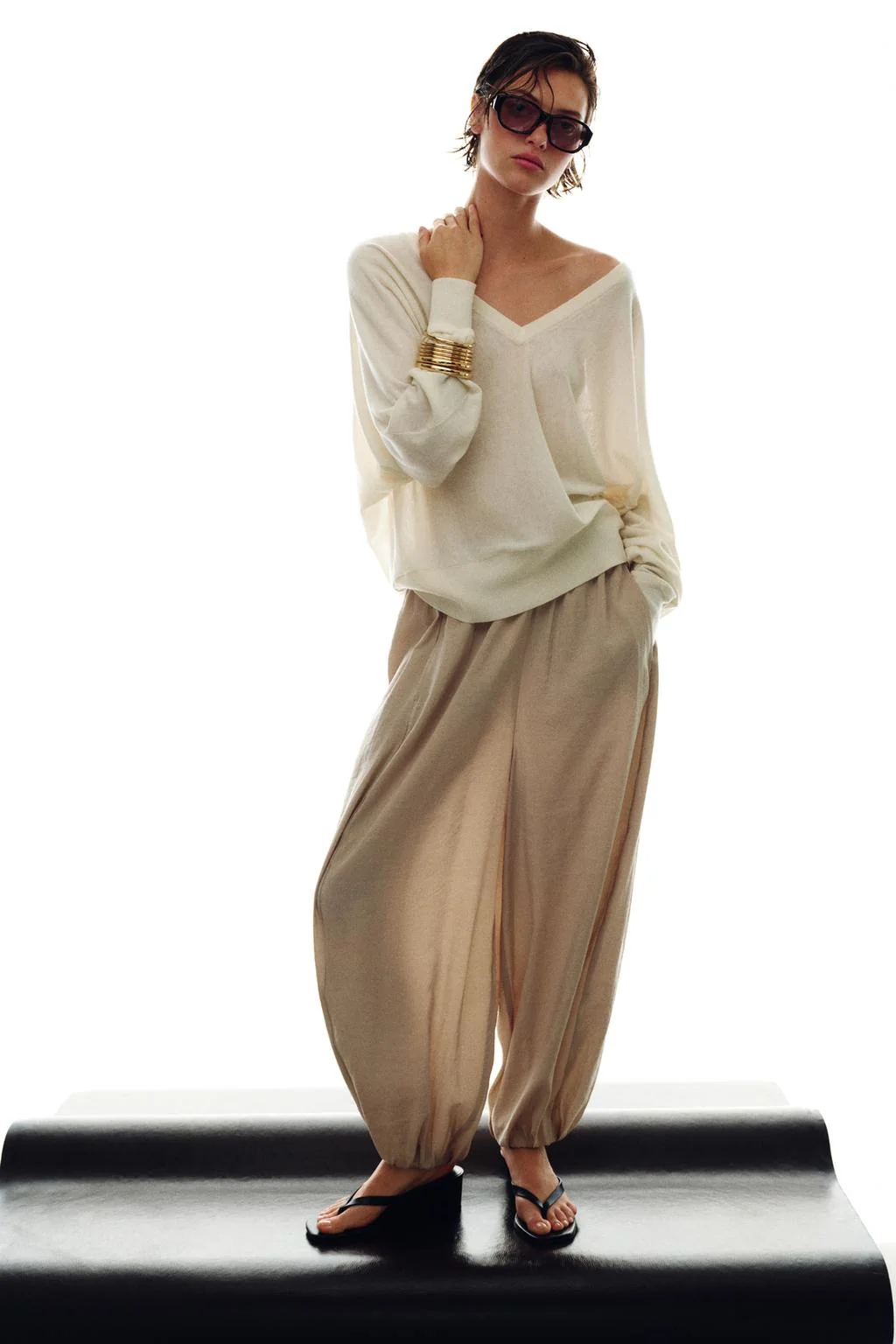 ШАРОВАРЫ С РЕЗИНОВОЙ ТАЛИЕЙ