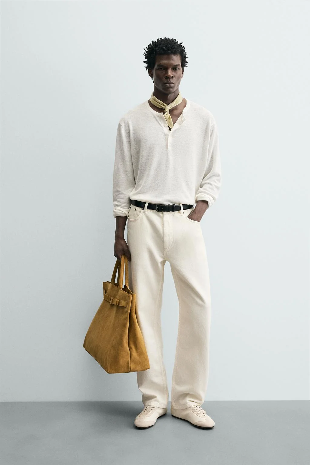 100% ХЕНБЕКОВЫЙ СВИТЕР С ВЫРЕЗОМ