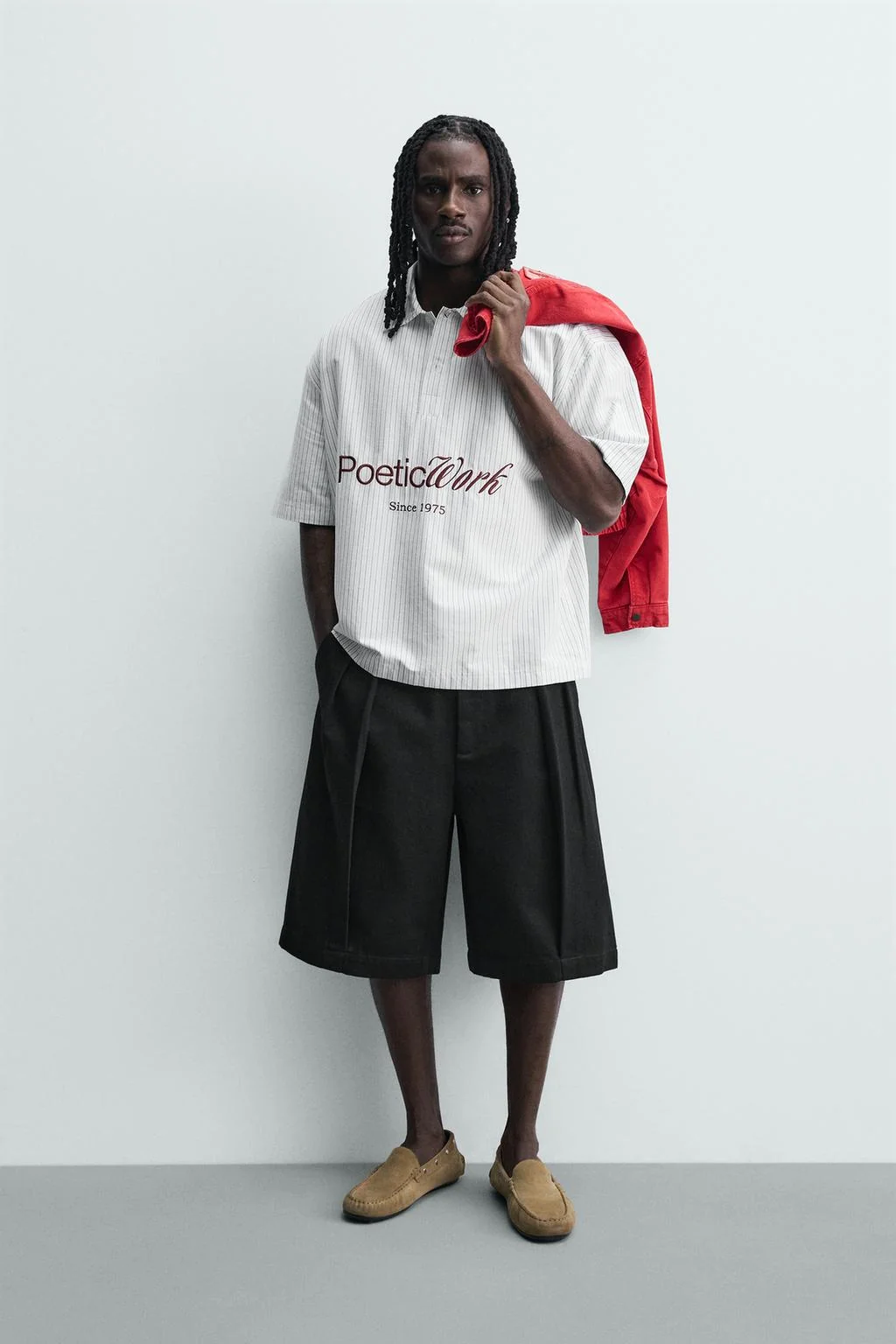 ШОРТЫ БЕРМУДЫ С ПЛИССЕ СВОБОДНОГО КРОЯ