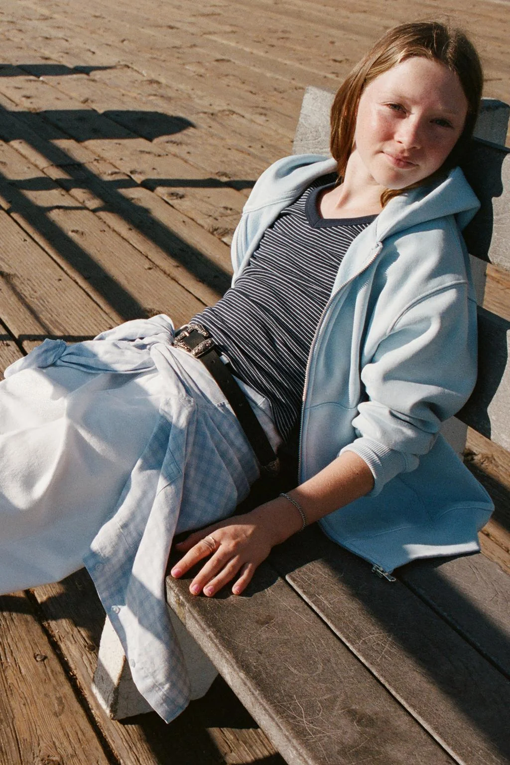 ПОЛОСАТАЯ РЕБРИСТАЯ ФУТБОЛКА С ВЫРЕЗОМ "ЛОДОЧКА"