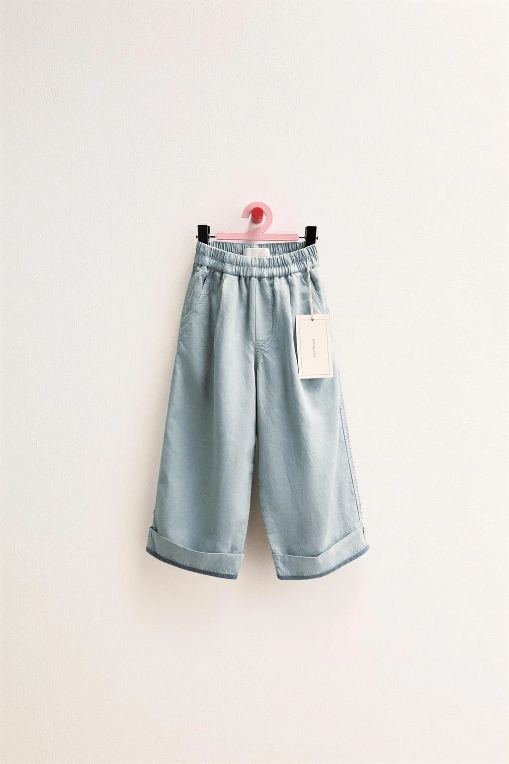 ЗАРА ВЕЧНАЯ КЛАССИКА - БРЮКИ ИЗ ЛЬНЯНОЙ СМЕСИ С КОНТРАСТНЫМ ОБОРОМ — Коллекция