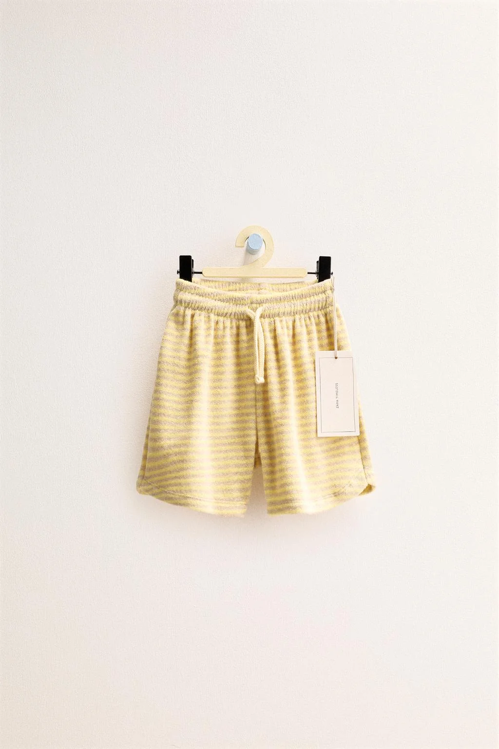 ЗАРА ВЕЧНАЯ КЛАССИКА - ШОРТЫ БЕРМУДЫ В ПОЛОСКУ ИЗ ТРИКОТАЖА — Коллекция