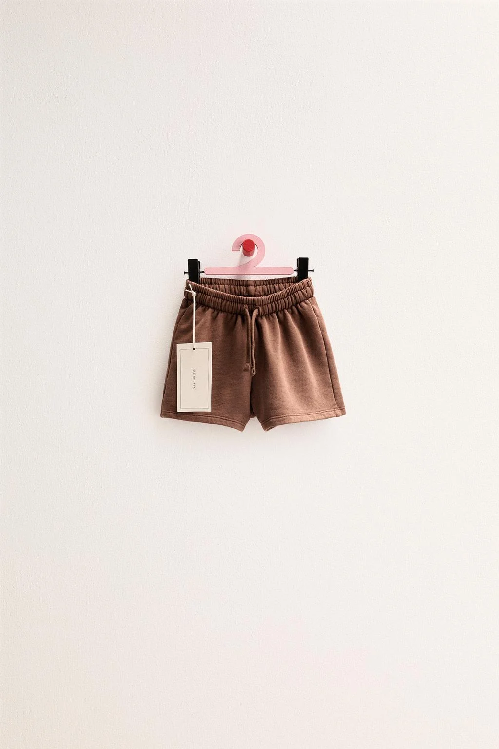 ЗАРА ВЕЧНАЯ КЛАССИКА - ПРОСТЫЕ БЕРМУДЫ — Коллекция