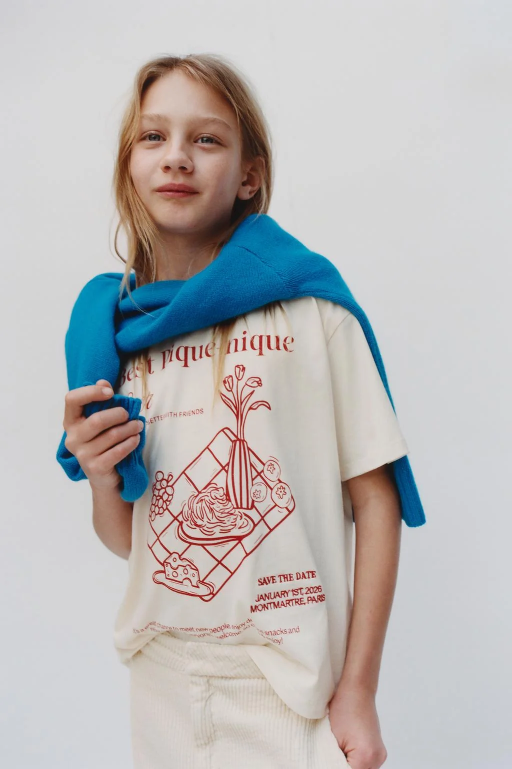 Футболка с вышивкой и слоганом