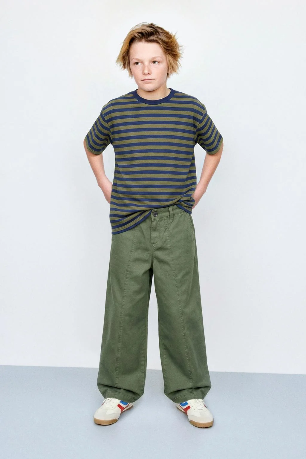 Брюки с эффектом баллон и деталью шва — КЛУБ ЧУДЕСНЫХ ДЕТЕЙ