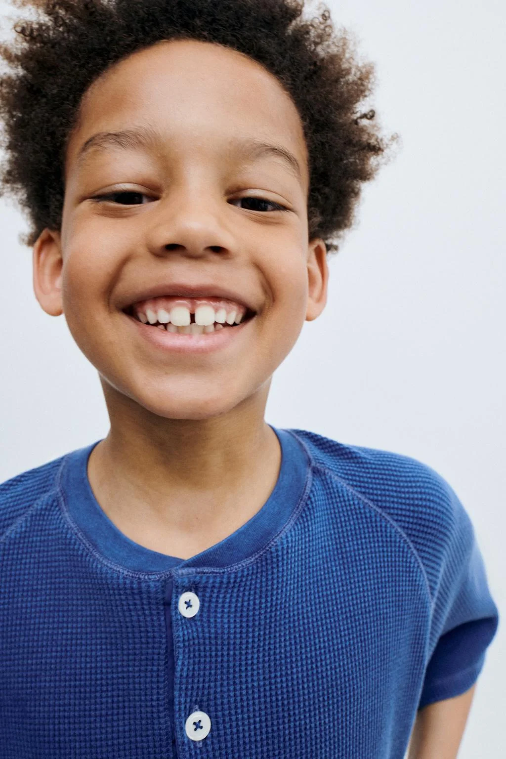 Сториз - вафельная трикотажная футболка хенли — STORIESZ