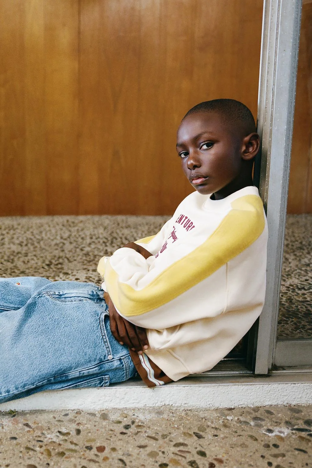 Джинсы с вышивкой и эффектом баллон