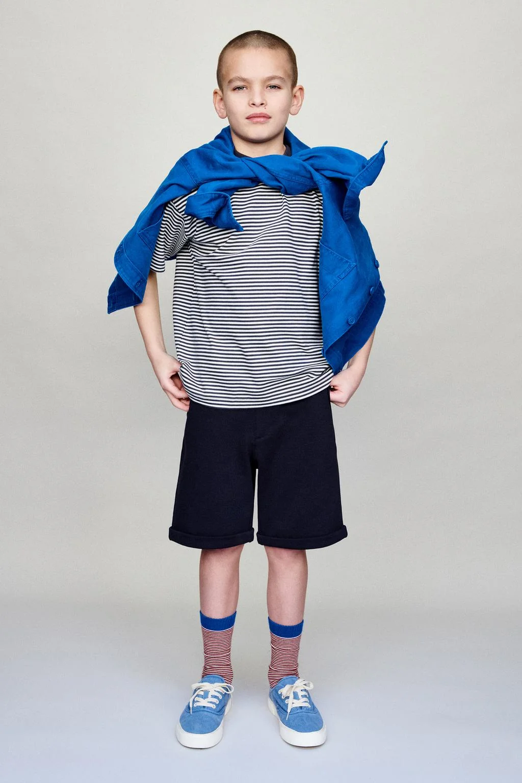 Комфортные шорты-бермуды