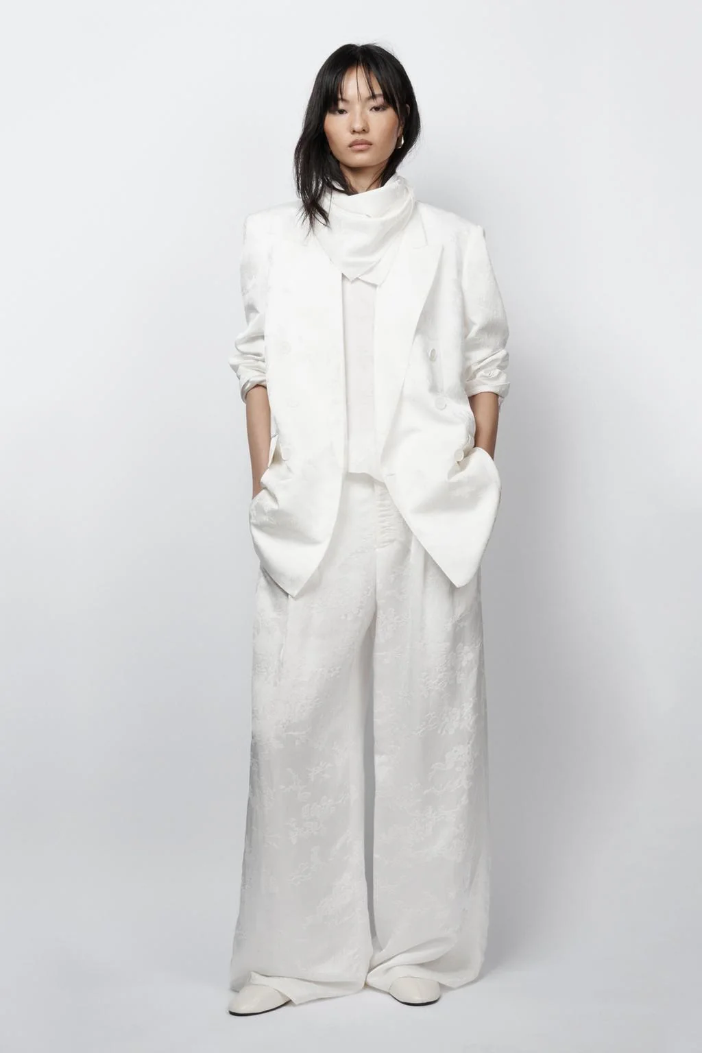 КОЛЛЕКЦИЯ ZW ЛИМИТИРОВАННЫЙ ТИРАЖ БЛЕЙЗЕР ИЗ ЖАККАРДА