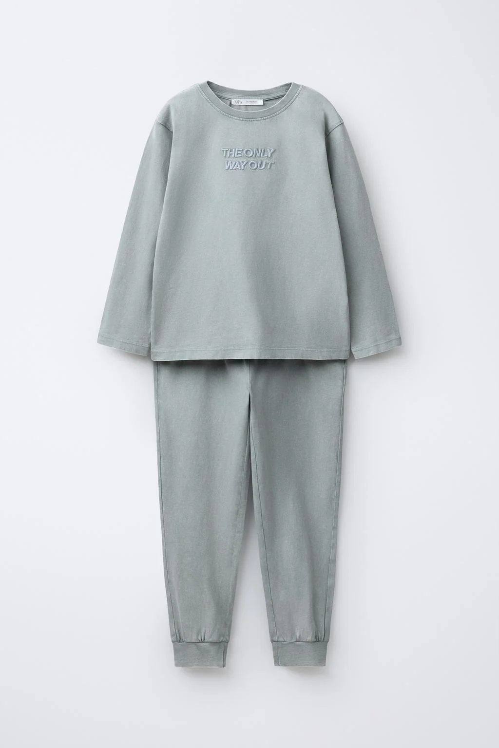 6-14 лет / Пижама с эффектом потёртости и вышитым текстом — 6-14 лет | мальчик