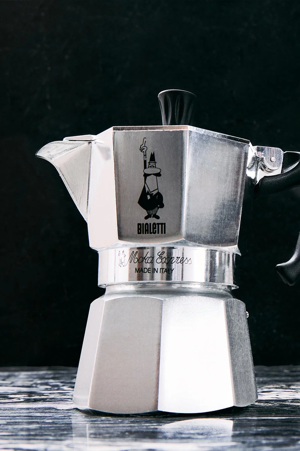 Кофеварка BIALETTI на 3 чашки