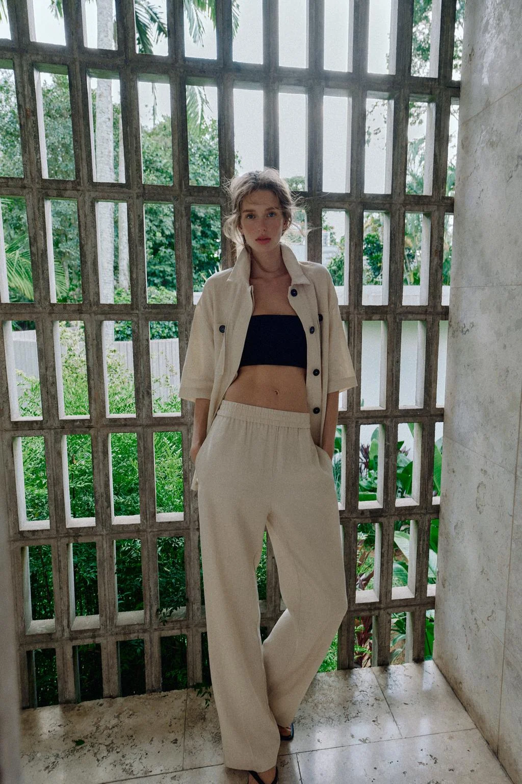 ЛЬНЯНЫЕ БРЮКИ В СТИЛЕ САФАРИ