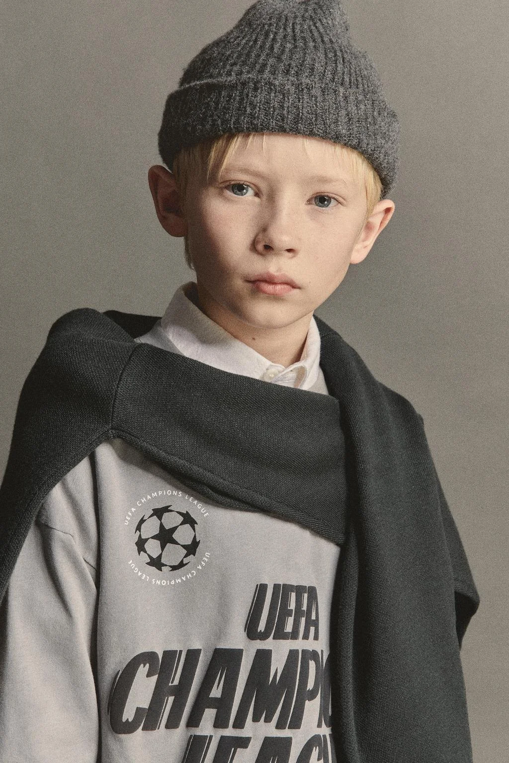 Футболка с принтом UEFA CHAMPIONS LEAGUE ® — С длинным рукавом