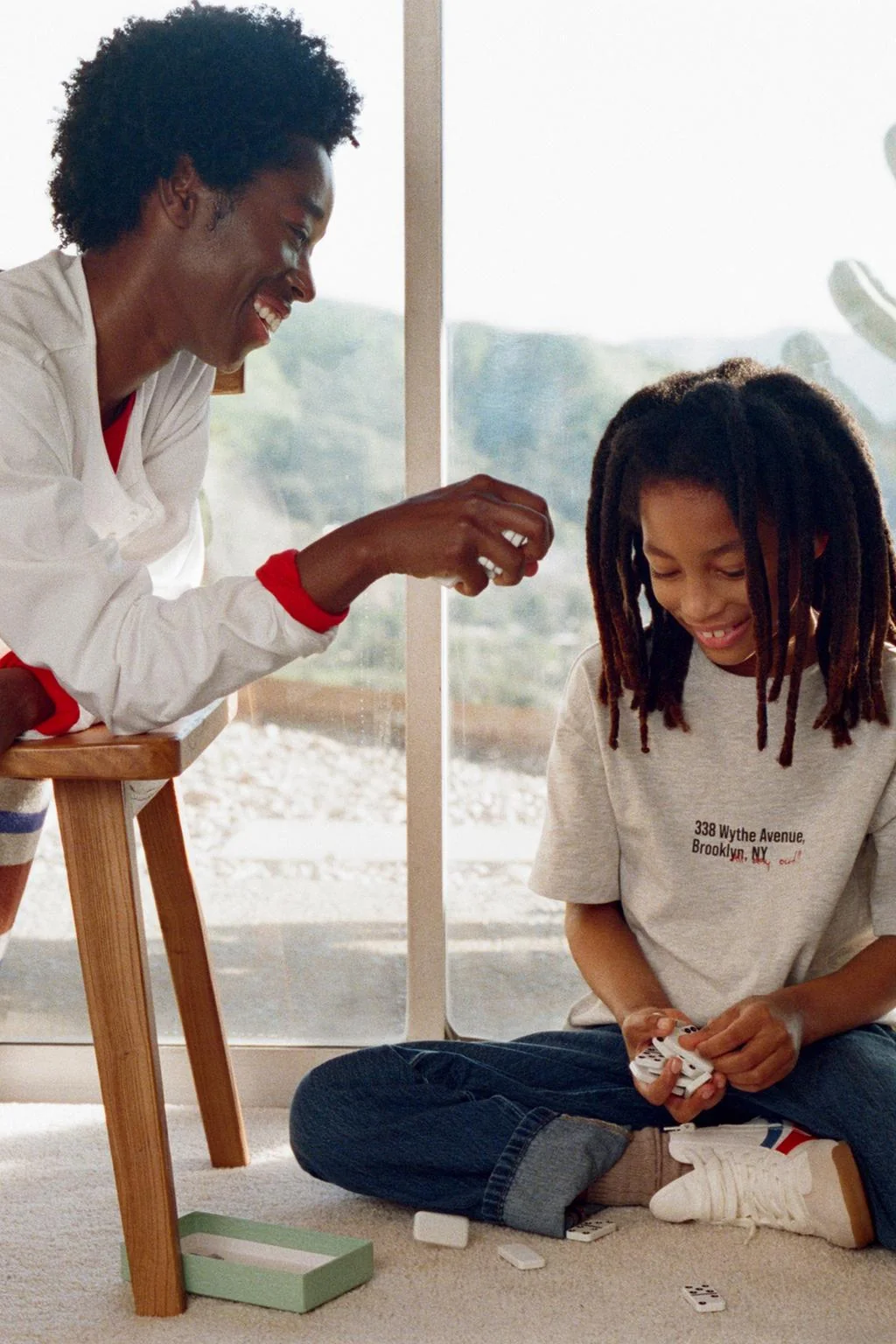 Футболка с лозунгом и удобным кроем — КЛУБ ЧУДЕСНЫХ ДЕТЕЙ