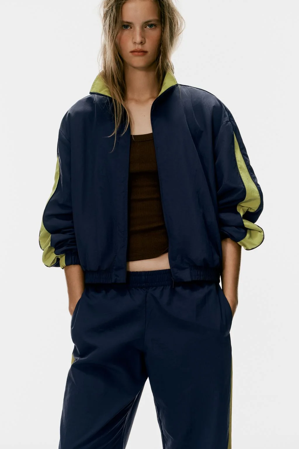 Техничные брюки с боковой полосой