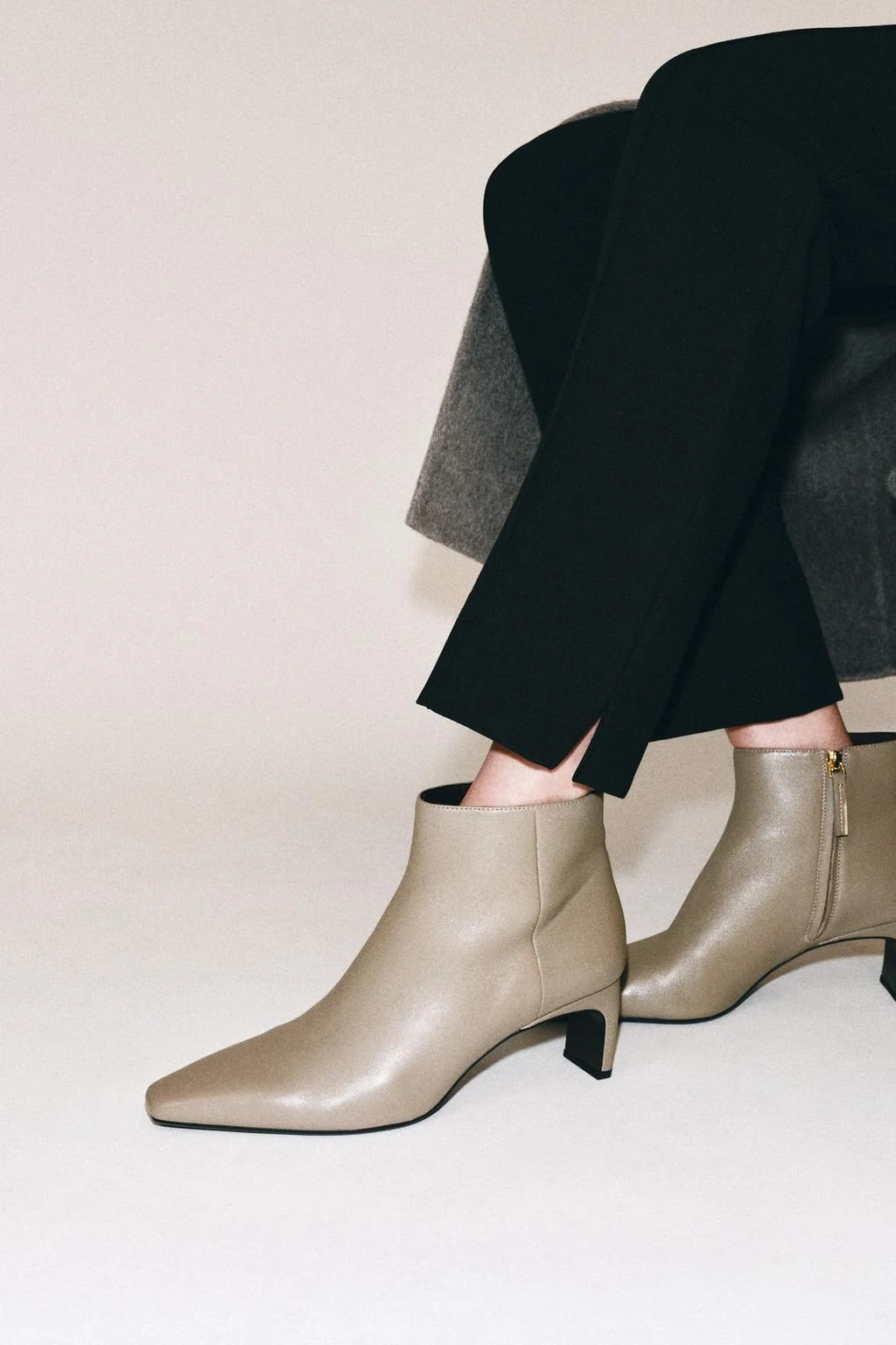 Ботильоны на каблуке kitten heel из кожи