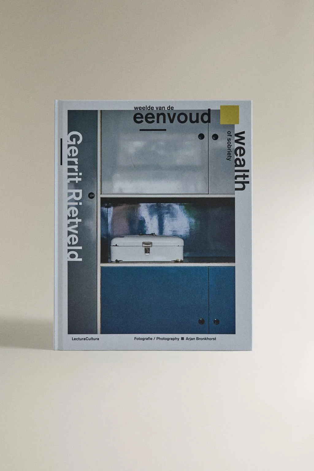 БОГАТСТВО СКРОМНОСТИ КНИГА