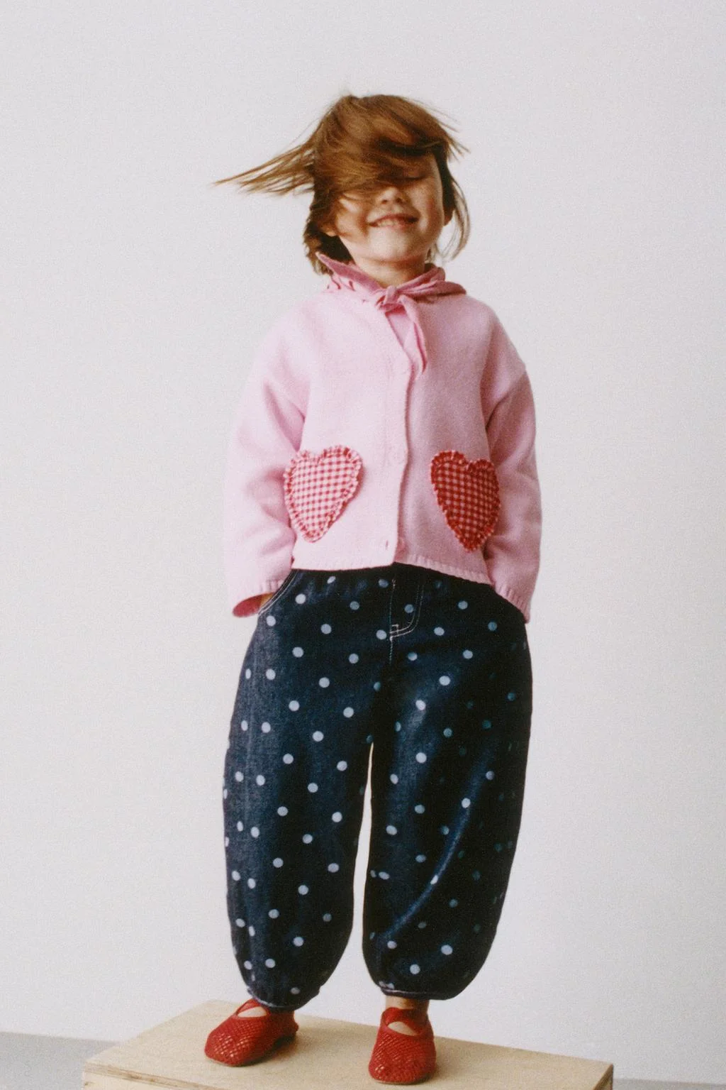 Кардиган с карманами-сердечками