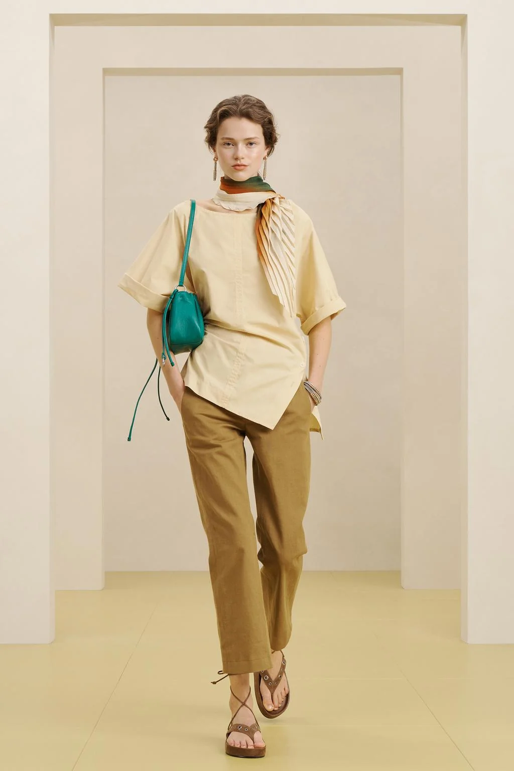 КОРТ. РУБ. 16 — TOPS