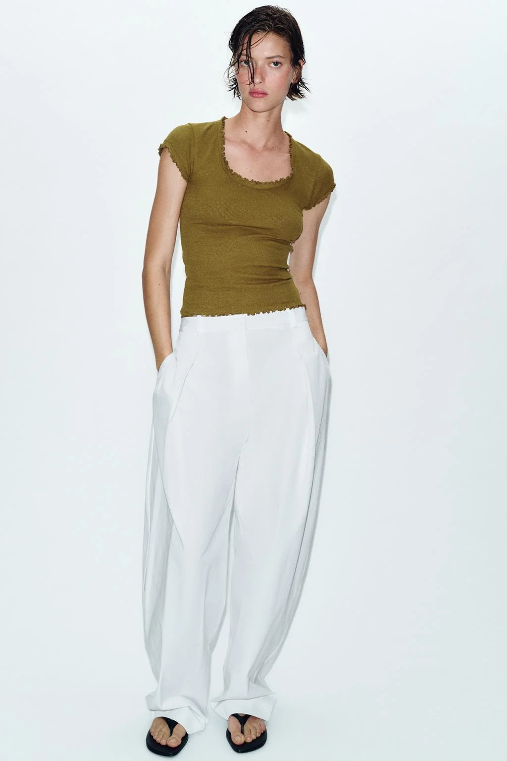 ФУТБОЛКА ИЗ ЛЬНЯНОЙ СМЕСИ С КОРОТКИМ РУКАВОМ