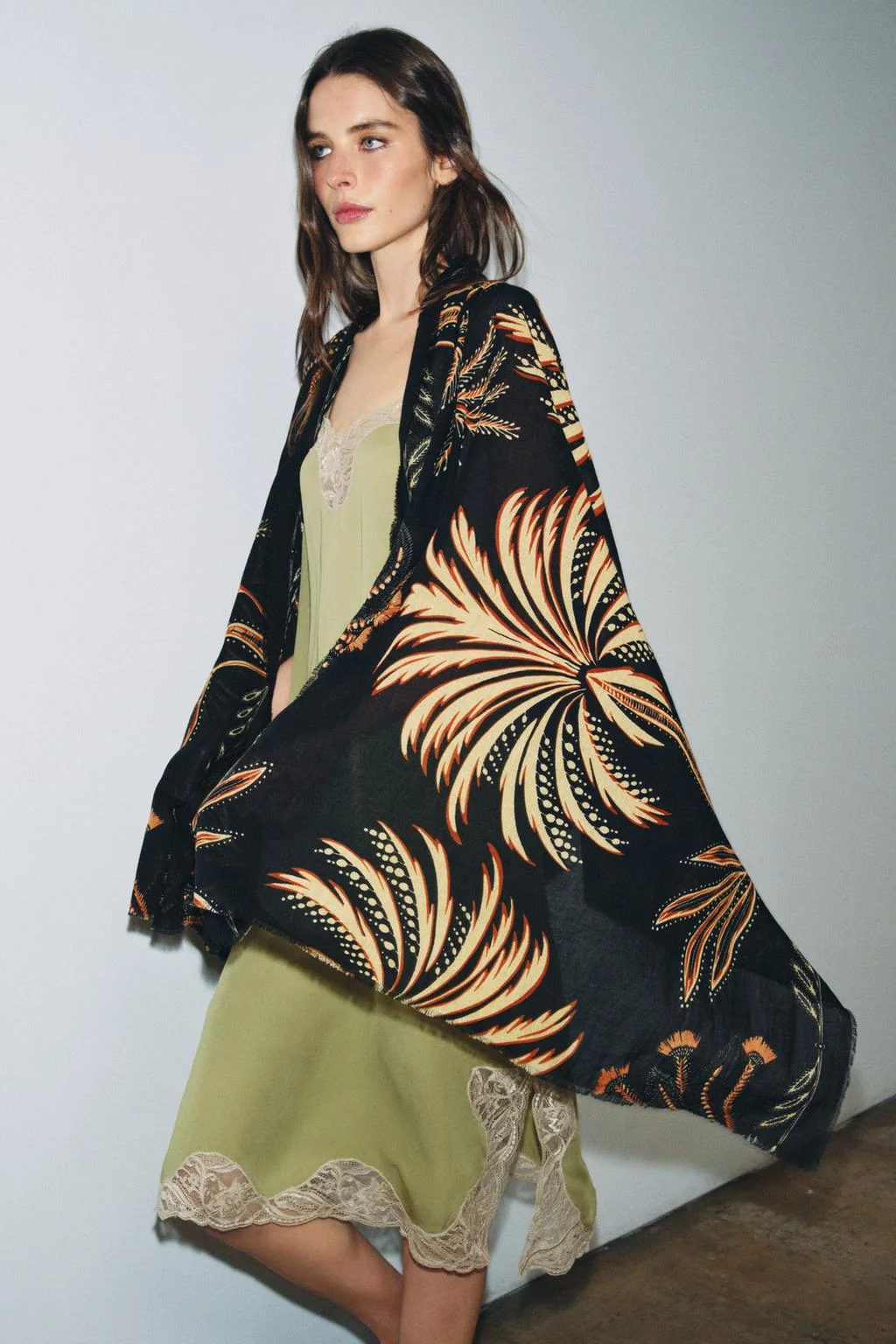 ЛЬНЯНАЯ СМЕСЬ ПЕЧАТНЫЙ ШАРФ