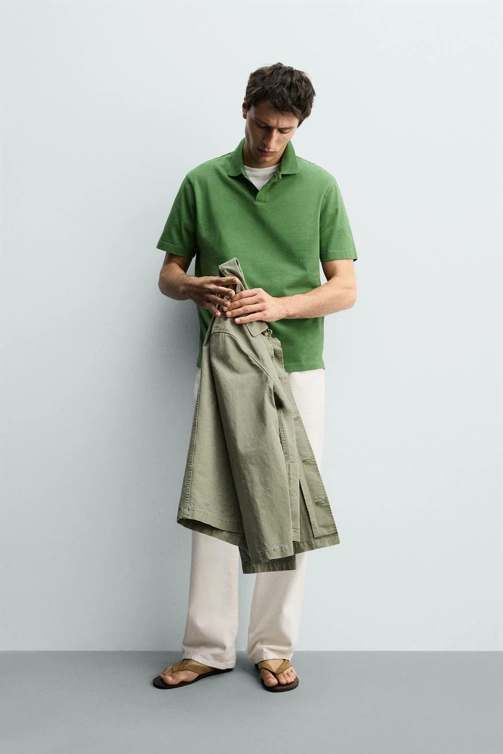 ПОЛО С ВОЛАНОМ РЕГУЛЯРНОГО ПОКРОЯ С ЭФФЕКТОМ СТИРКИ