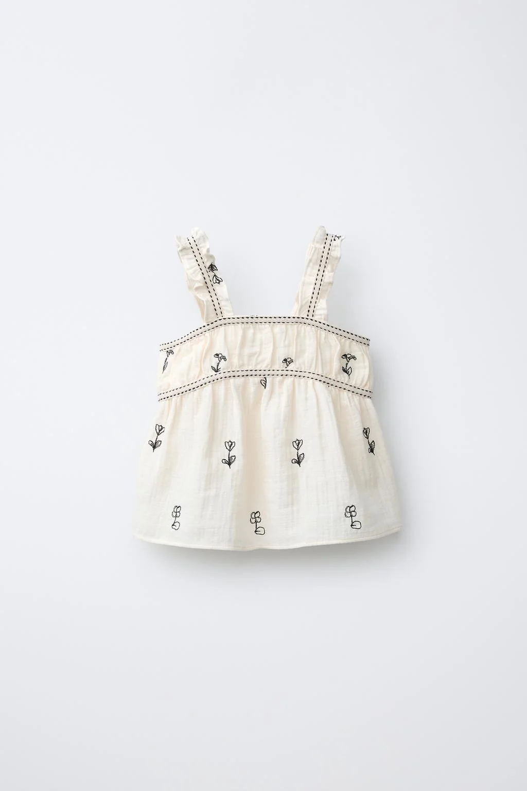 Верх с текстурированной тканью и вышивкой